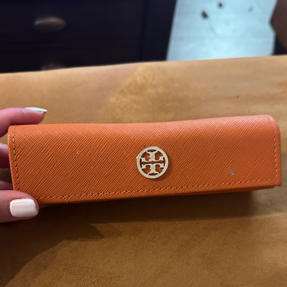 Tory burch prescription eyeglasses with cloth and case